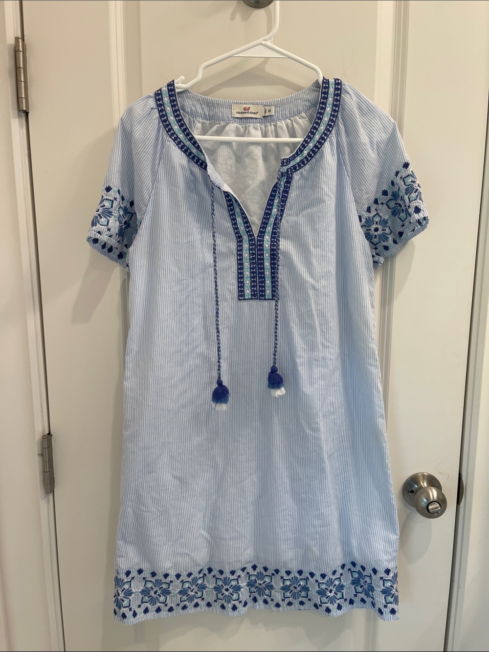 Vineyard Vines Light Blue and White Striped Off-Shoulder Top